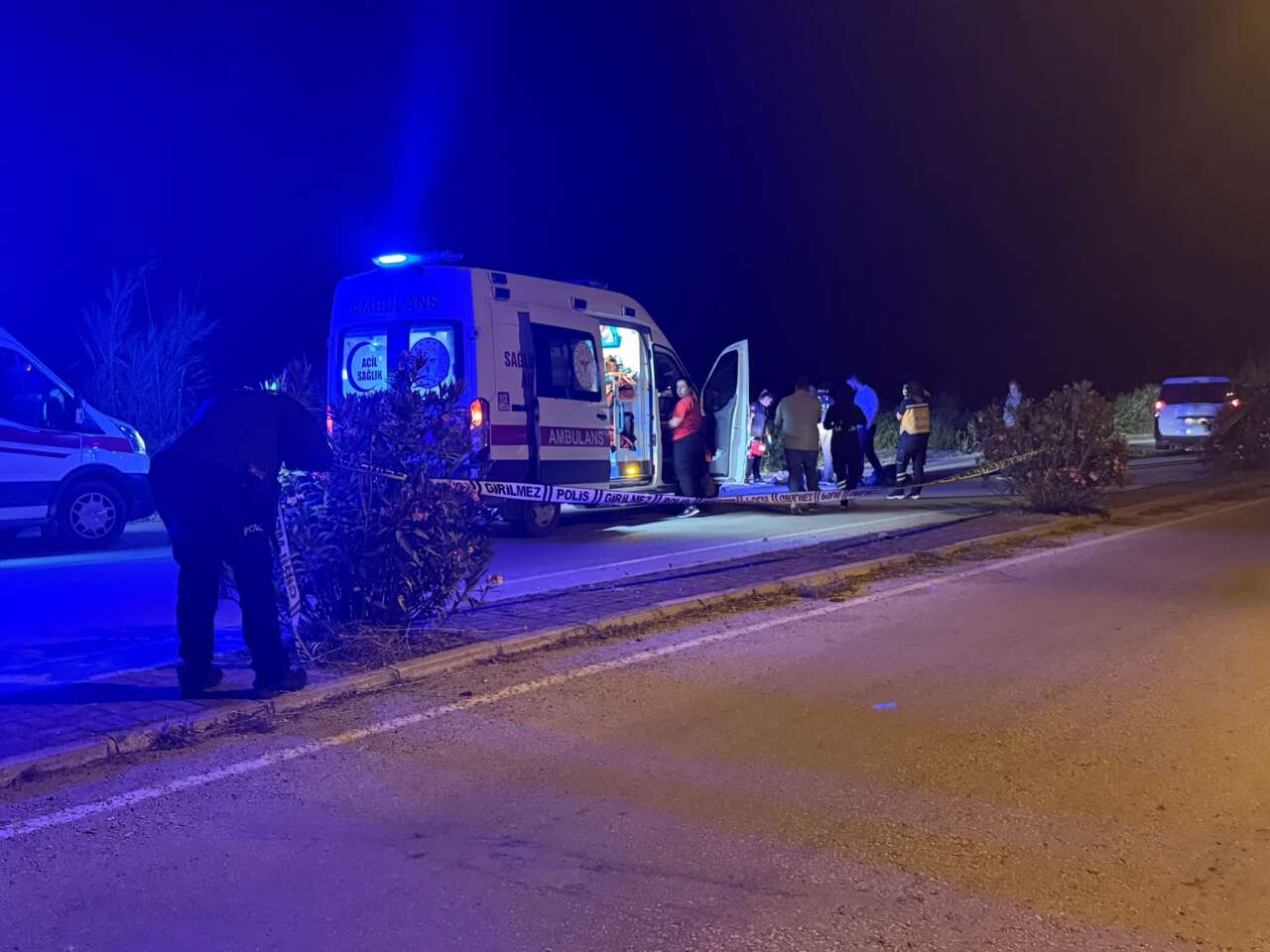 Sokak ortasında katliam! 3 arkadaş öldürüldü 4